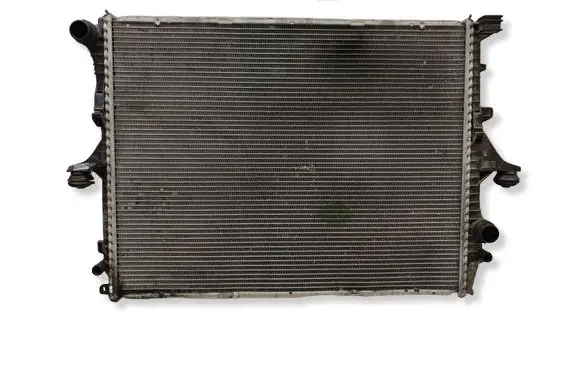 Volkswagen Touareg I Coolant radiator 8MK376718 99000037 20130819