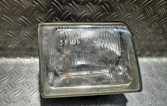 Mitsubishi Space Wagon Headlight/headlamp 175R20 0013221