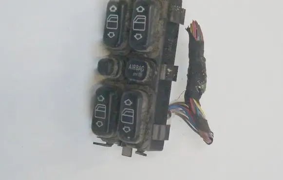 Mercedes-Benz A W168 Electric window control switch 1688202810