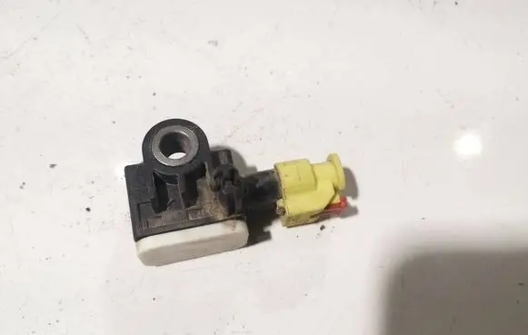 Volkswagen Cross Polo Airbag deployment crash/impact sensor 6R0959351A