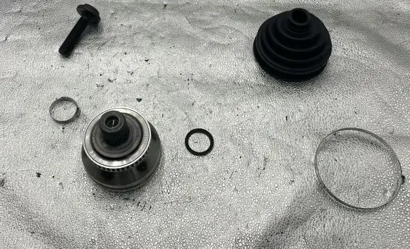 Audi A4 S4 B6 8E 8H Driveshaft outer CV joint 607441 3B0498099J 4D0407305B