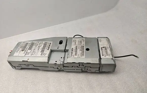 Volvo XC90 Aerial GPS antenna 30679255 49220514
