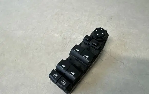 BMW 5 GT F07 Electric window control switch 9241956