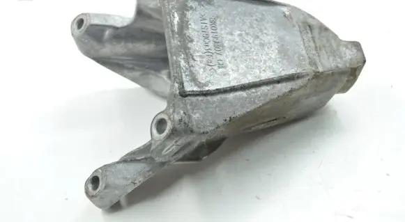 Audi A5 8T 8F Engine mounting bracket 8K0199307CB