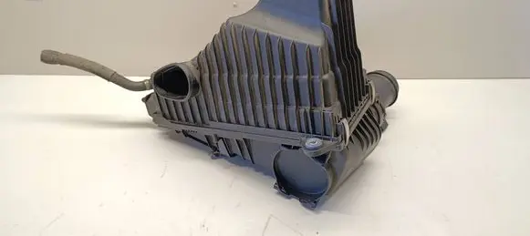 Audi Q7 4L Air filter box 7L6129601Q 7L6129607AH 7L0183