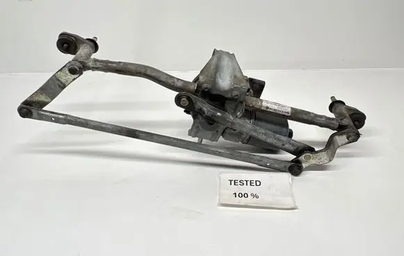 Front wiper linkage and motor