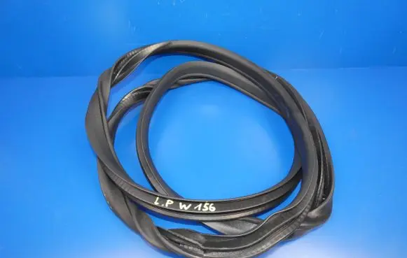 Mercedes-Benz GLA W156 X156 Rubber seal rear door 