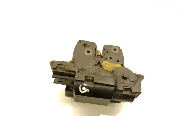 Nissan Qashqai Tailgate/trunk/boot lock/catch/latch 90502EY10A