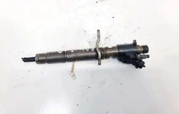 Volvo XC70 Fuel injector 31272767 0445116036