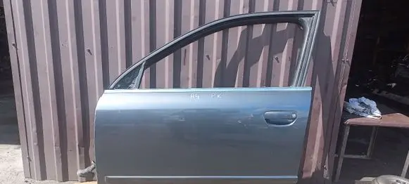 Audi A4 S4 B7 8E 8H Front door