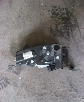 Lincoln Navigator Loading door lock 7L1417C424AA