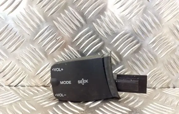 Ford Focus Sound control switch 3M5T14K147AD