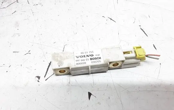 Volvo XC90 Airbag deployment crash/impact sensor 8651755