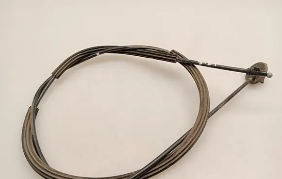 Volkswagen Caddy Engine bonnet/hood lock release cable 1T0823365F