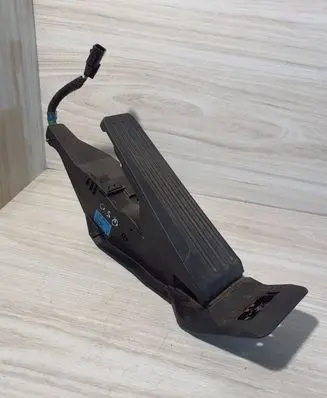 Infiniti Q50 Accelerator throttle pedal 18002JJ90B 0280755144
