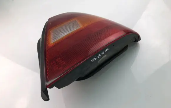 Honda Civic Tailgate rear/tail lights 27275042