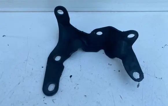 Volkswagen Tiguan Other engine bay part