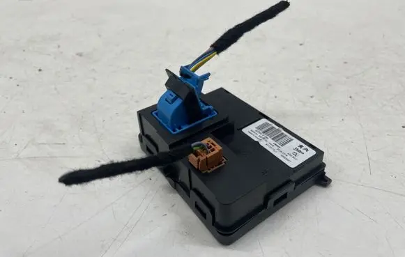 Peugeot 3008 II Other control units/modules 9809891880