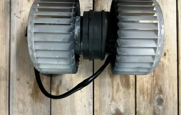Audi A8 S8 D3 4E Heater fan/blower 0130111047 4E0959101