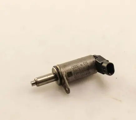 Audi A4 S4 B8 8K Camshaft vanos timing valve 06H103697A