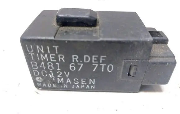 Mazda 323 Glow plug pre-heat relay B481677T0