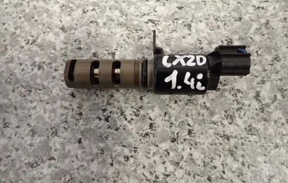 Hyundai ix20 Camshaft vanos timing valve 52B6000150P
