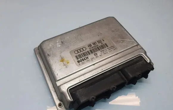 Audi A6 S6 C5 4B Engine control unit/module 4B0907552A 0261204688