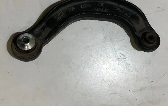 Ford Mustang VI Rear control arm 5K743