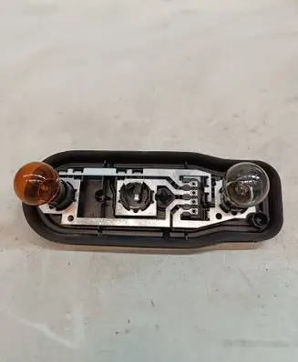 BMW 5 E39 Tail light bulb cover holder 399378