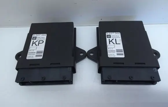 Opel Vectra C Door control unit/module 9227560 9227652