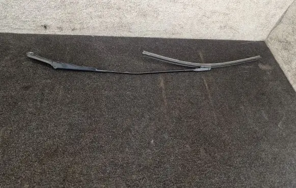 Audi A7 S7 4G Front wiper blade arm 4G1955408B