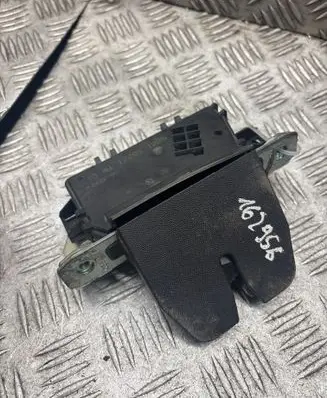 Opel Astra H Tailgate/trunk/boot lock/catch/latch 495058724