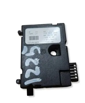 Skoda Octavia Mk2 (1Z) Steering angle sensor 1K0959654 03178877 0203500