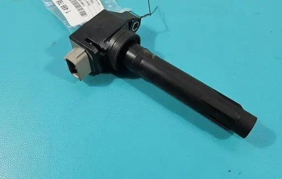 High voltage ignition coil