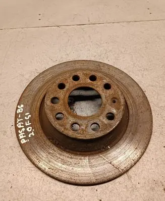 Volkswagen PASSAT B6 Rear brake disc