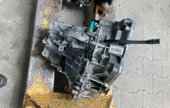 Dacia Sandero III Manual 6 speed gearbox jt4004