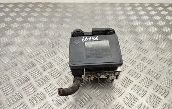 Volkswagen Golf VII ABS Pump 5Q0614517CG