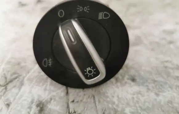 Volkswagen Sharan Other switches/knobs/shifts 3C8941431B 2231