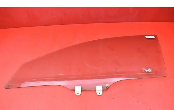 Honda Accord Front door window glass four-door