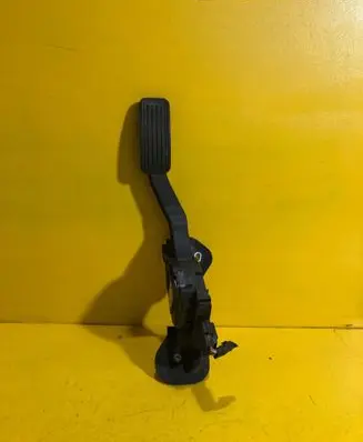 Mazda 6 Accelerator throttle pedal RZ2R11P7K8