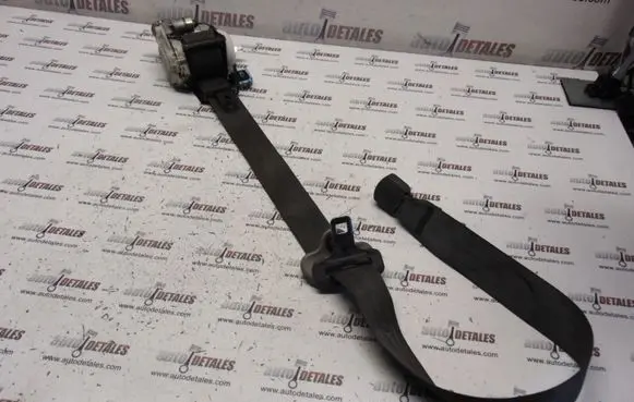 Honda CR-V Front seatbelt NSB087GL19