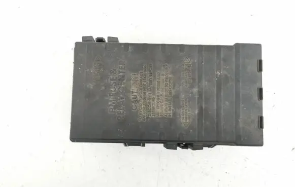 Chrysler Voyager Fuse module P05144509AF