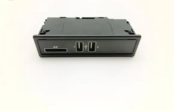 Mercedes-Benz C W205 USB socket connector A2058200126