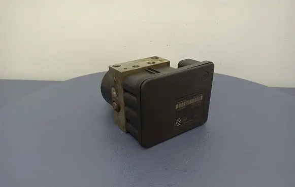 Renault Espace III ABS Pump 10096014233