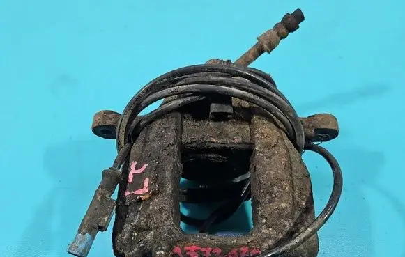 Mercedes-Benz Sprinter W906 Rear brake caliper IMPRK1572078