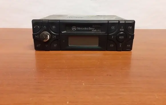 Mercedes-Benz E W210 CD/DVD changer 7036 A2108200986