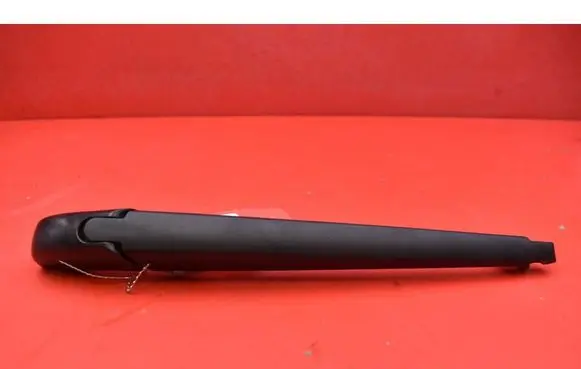 Jeep Grand Cherokee Rear wiper blade arm 