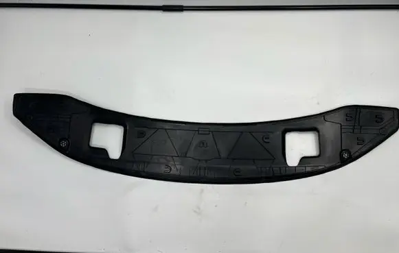 Audi E-tron GT Tailgate/trunk spoiler 4J3827222