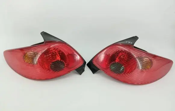 Peugeot 206 Rear/tail lights set 