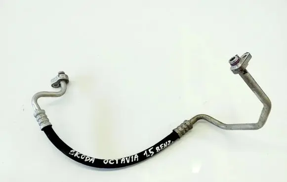 Skoda Octavia Mk4 Air conditioning (A/C) pipe/hose 5Q0816721S